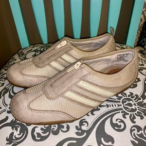 Women’s Casual Shoes size 8.5